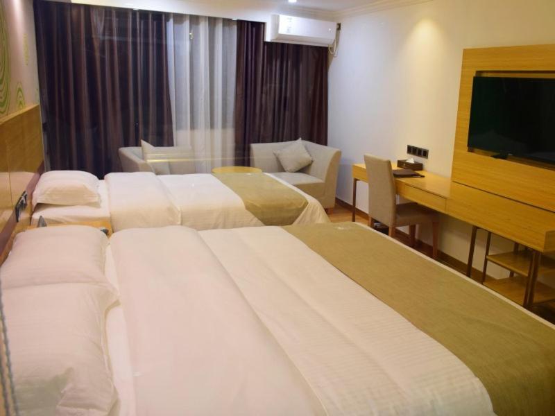 Greentree Inn Qingyuan Qinghe Avenue Branch Exterior foto