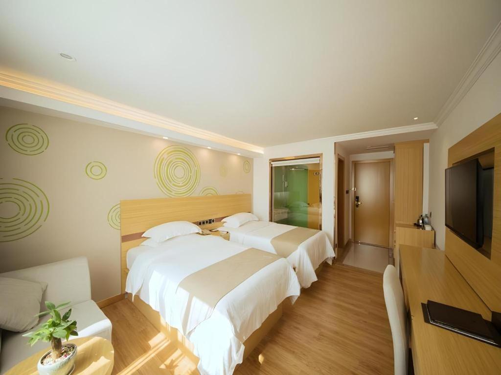 Greentree Inn Qingyuan Qinghe Avenue Branch Exterior foto