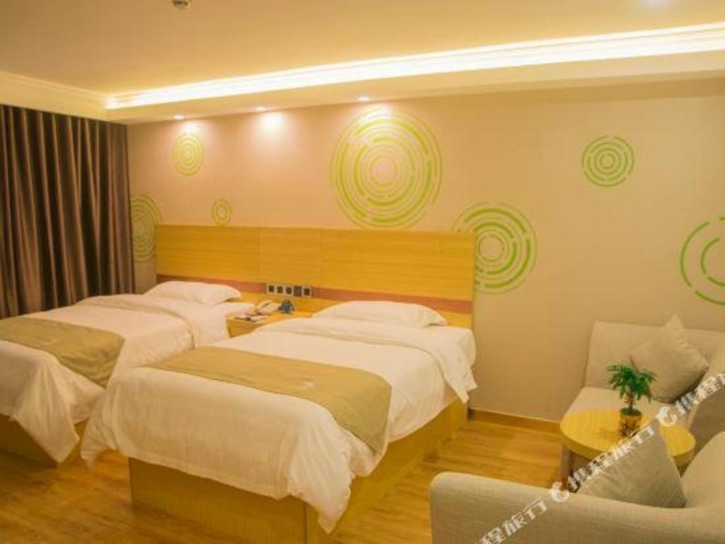 Greentree Inn Qingyuan Qinghe Avenue Branch Exterior foto
