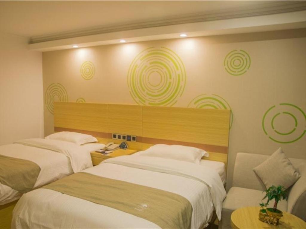 Greentree Inn Qingyuan Qinghe Avenue Branch Exterior foto