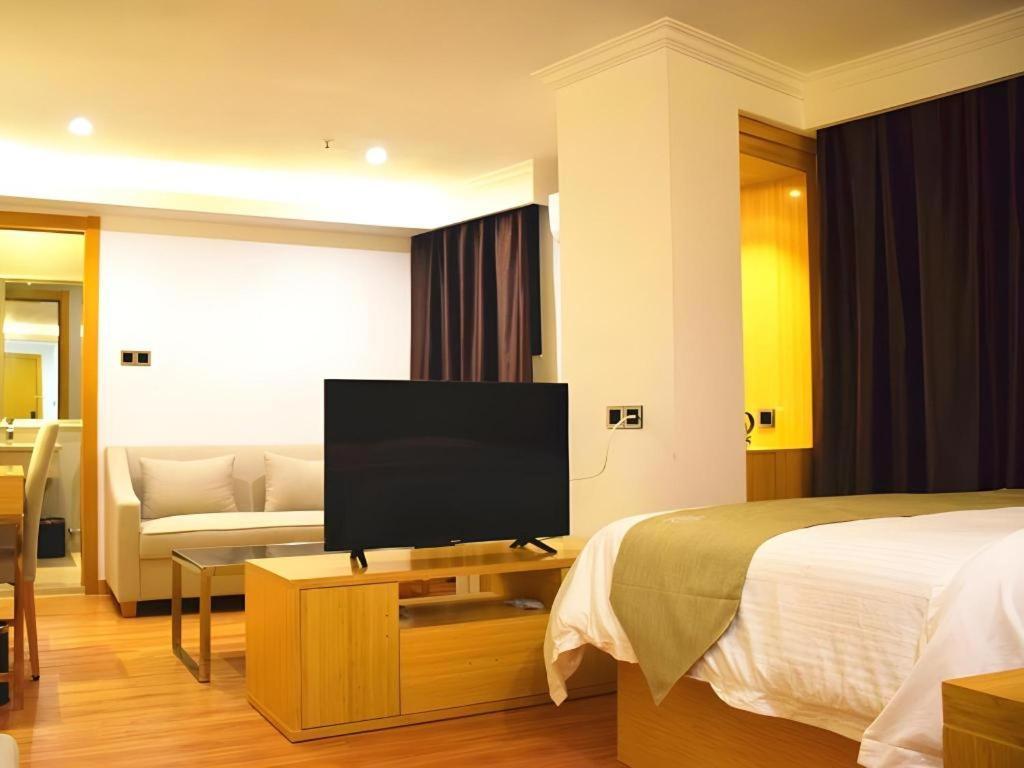 Greentree Inn Qingyuan Qinghe Avenue Branch Exterior foto