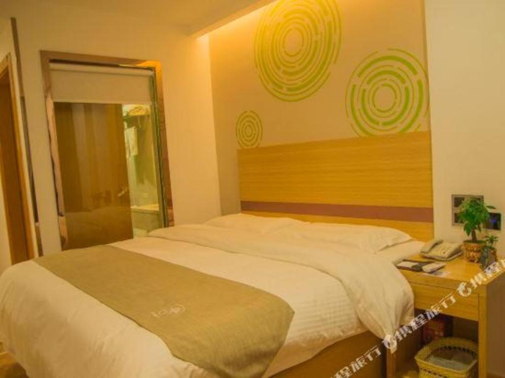 Greentree Inn Qingyuan Qinghe Avenue Branch Exterior foto