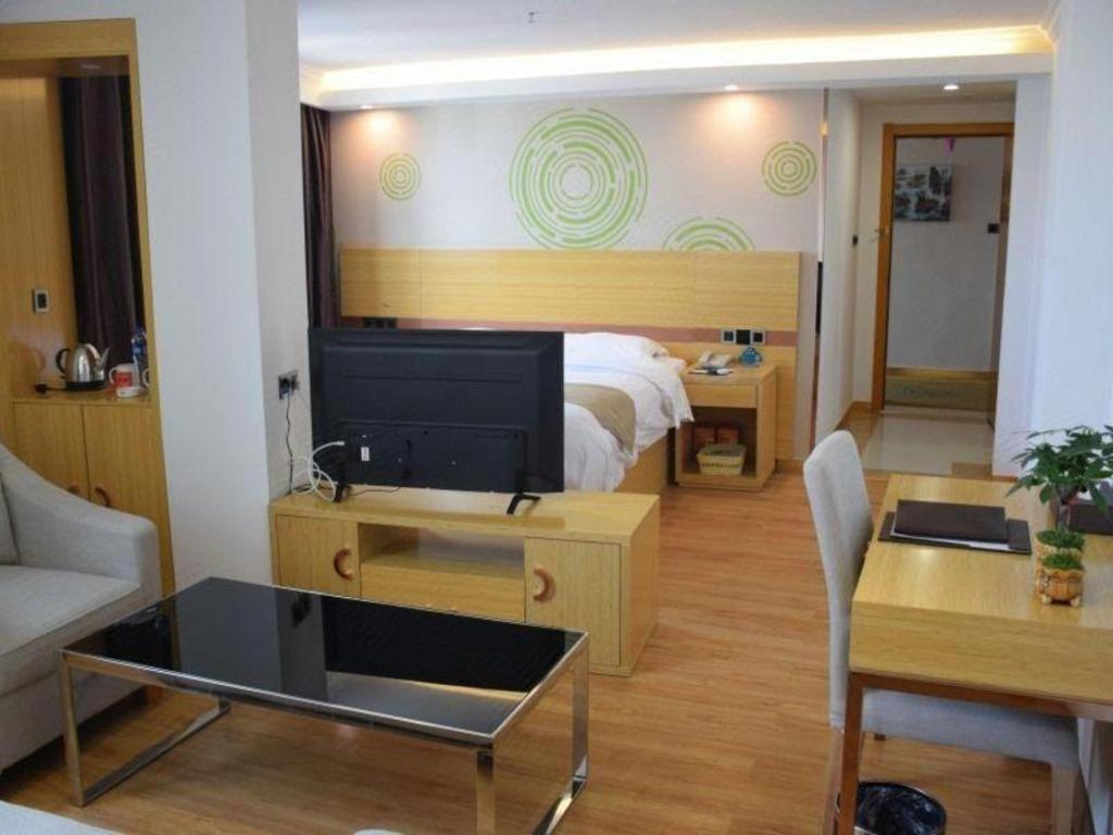 Greentree Inn Qingyuan Qinghe Avenue Branch Exterior foto