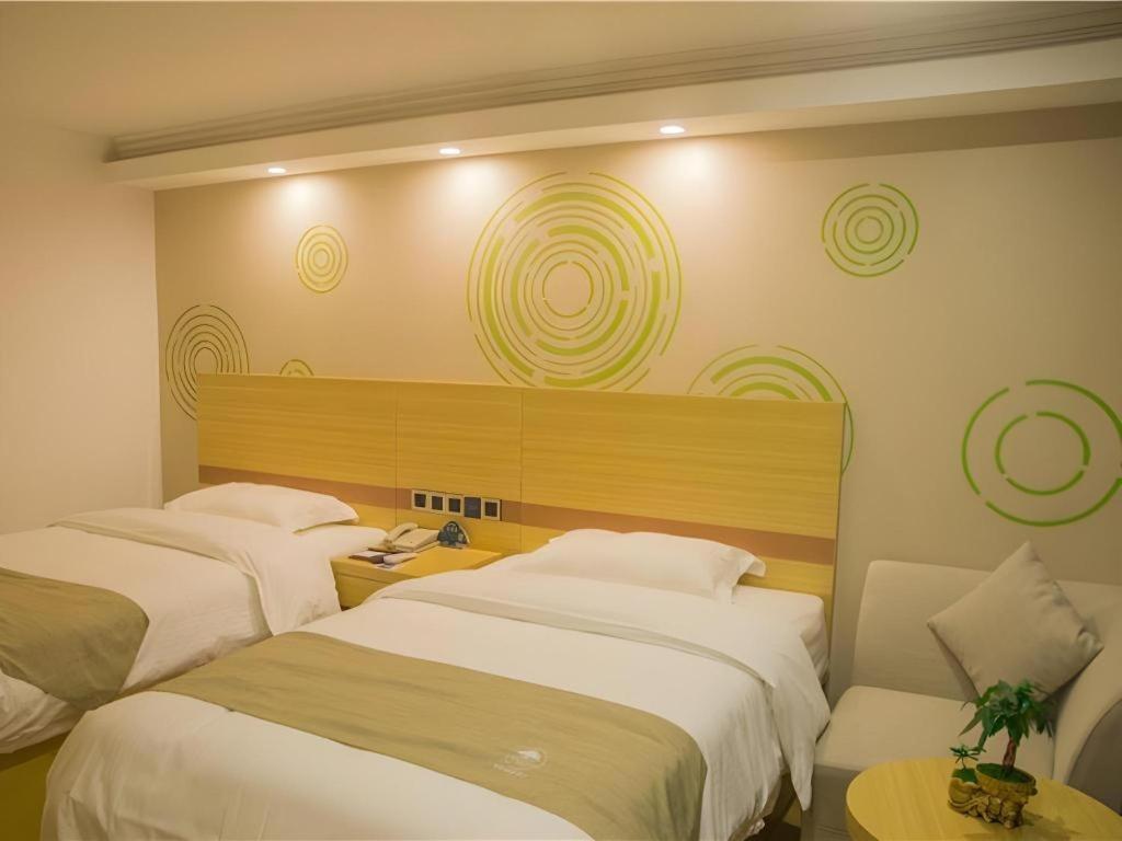Greentree Inn Qingyuan Qinghe Avenue Branch Exterior foto