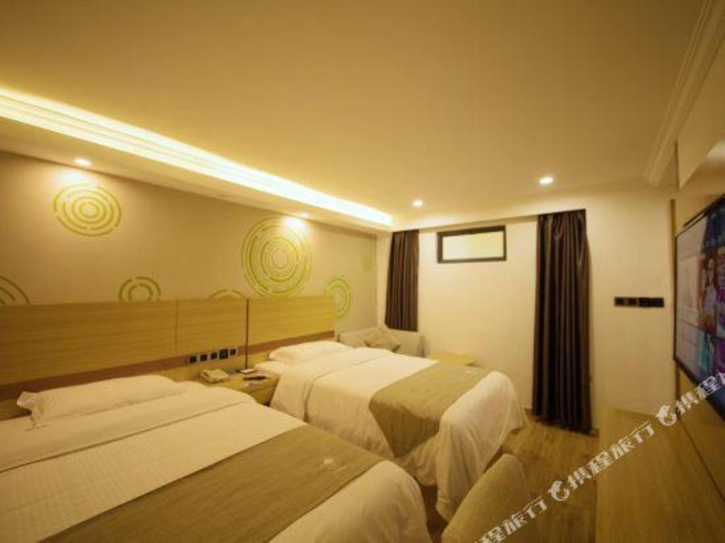 Greentree Inn Qingyuan Qinghe Avenue Branch Exterior foto