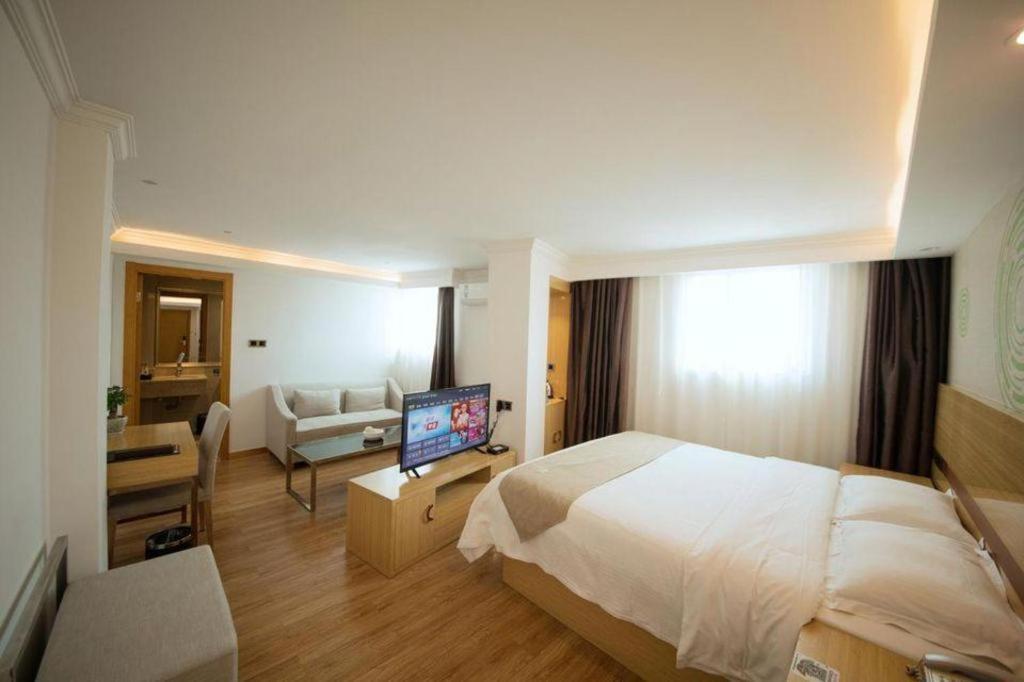 Greentree Inn Qingyuan Qinghe Avenue Branch Exterior foto