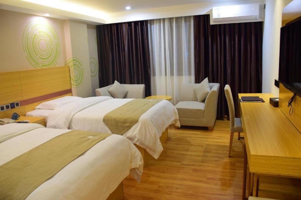 Greentree Inn Qingyuan Qinghe Avenue Branch Exterior foto